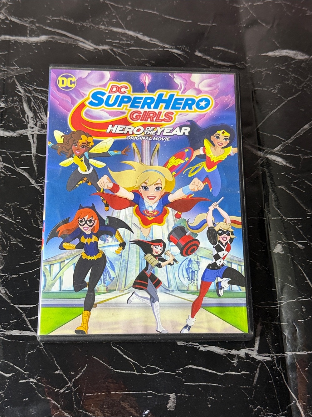 DC SUPERHERO GIRLS HERO OF THE YEAR DVD